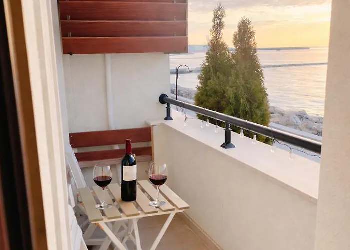 Apartment Sea Sunrise, Complex Carpe Diem, Free Parking Balchik